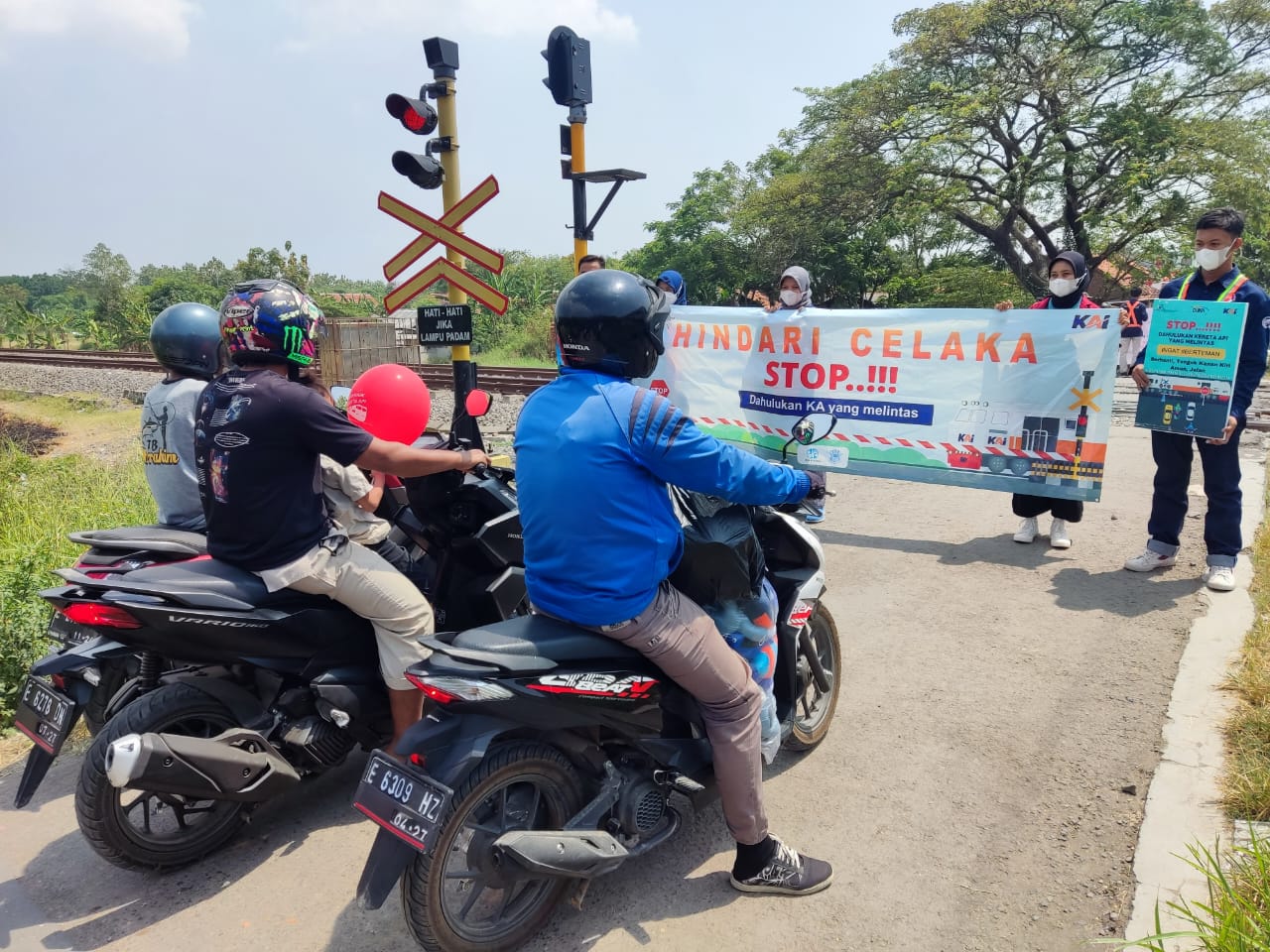 Jadi Penyebab Utama Terjadinya Kecelakaan, Rambu di Perlintasan Kereta Api Kerap Diabaikan Pengguna Jalan