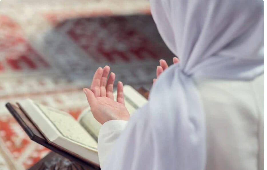 Wajib Diketahui, Inilah Waktu Mustajab pada Hari Jumat, Berdoalah Niscaya Permintaannya akan Dikabulkan